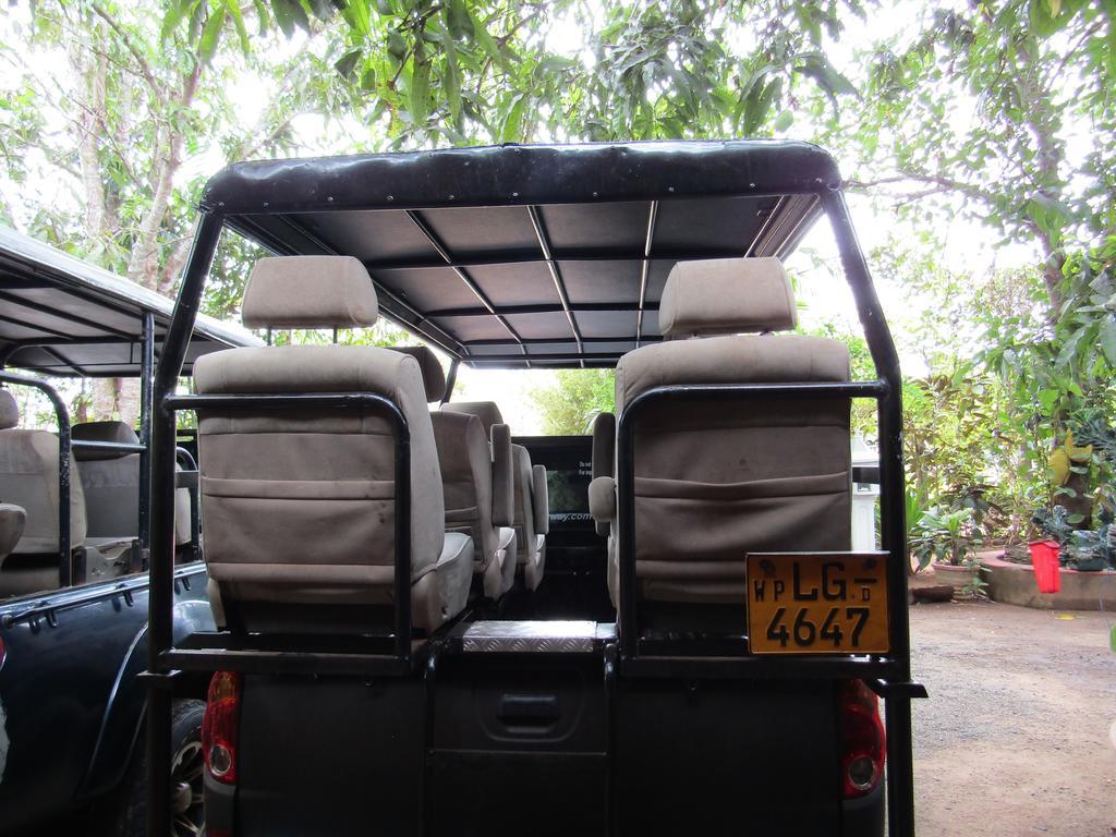 Llt Tourist Inn And Safari Jeep Wilpattu Nationalpark Exterior foto